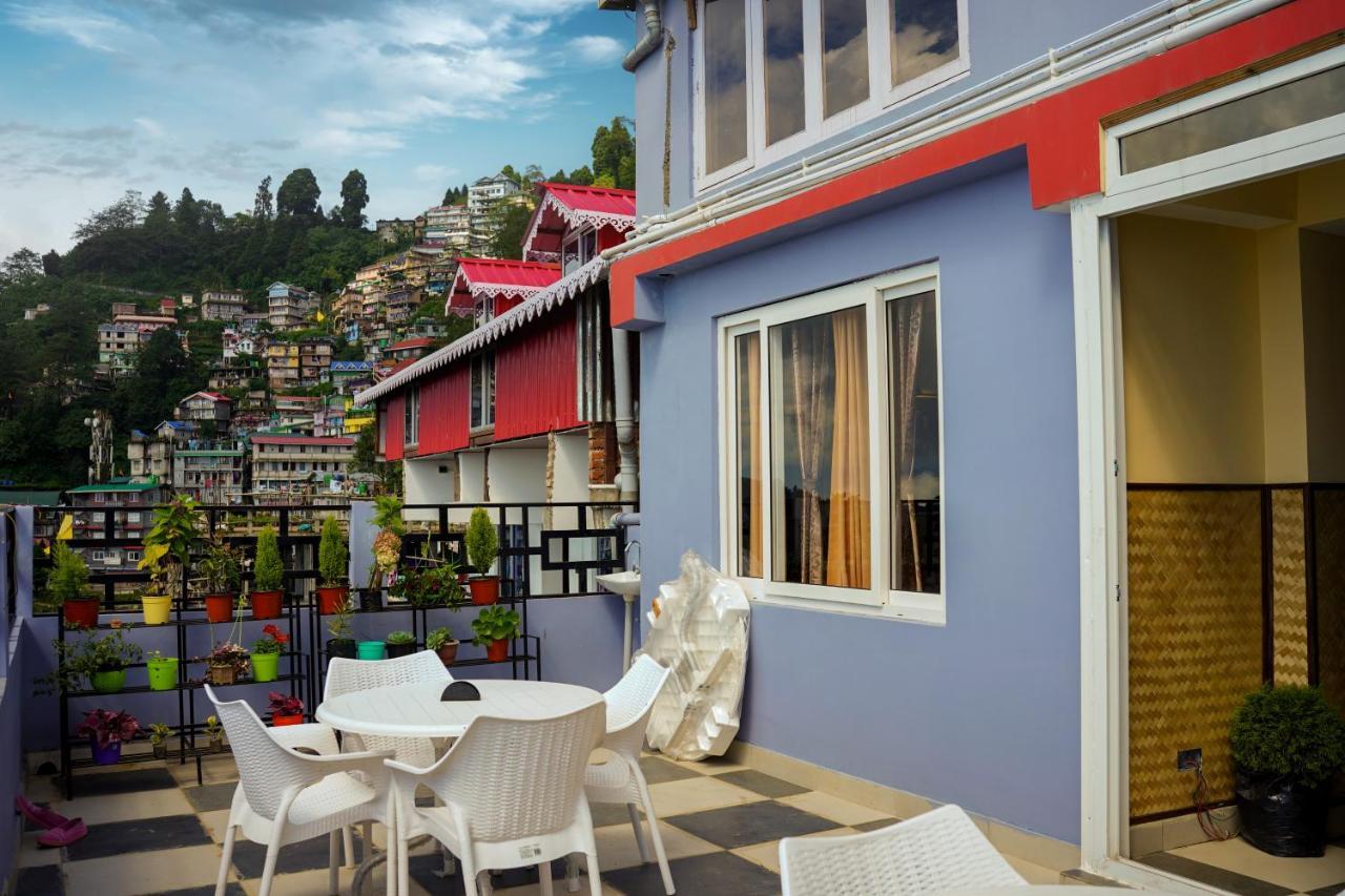 Hotel Hill Queen Near Sherpa Gumba Darjeeling Mall 5 Min Couple Friendly Exterior photo